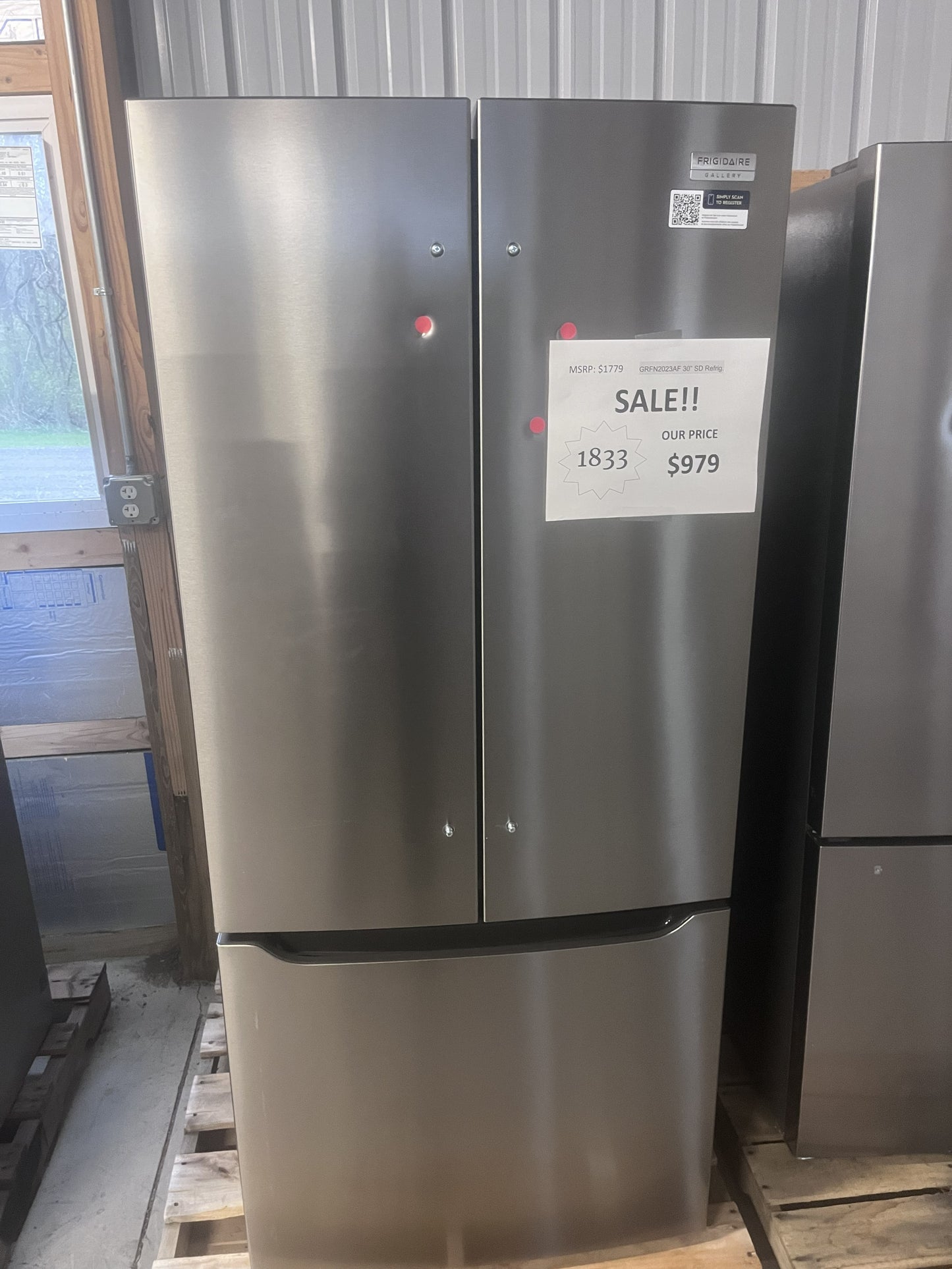 #1833- Frigidaire Gallery Standard-Depth 20-cu ft 3 -Door 30-in Wide with Ice Maker ( Smudge-Proof Stainless Steel )