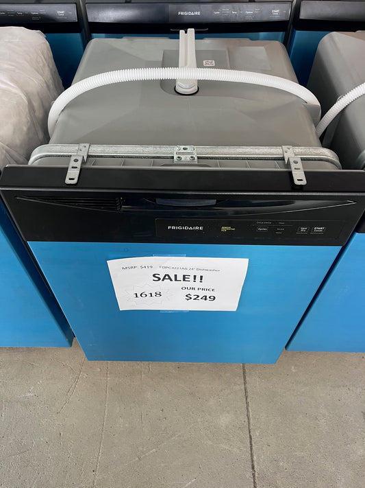 #1618- Frigidaire Smart 24-in Front Control Built-in Dishwasher ( Stainless steel ) , 62-Decibel Standard Sound Level