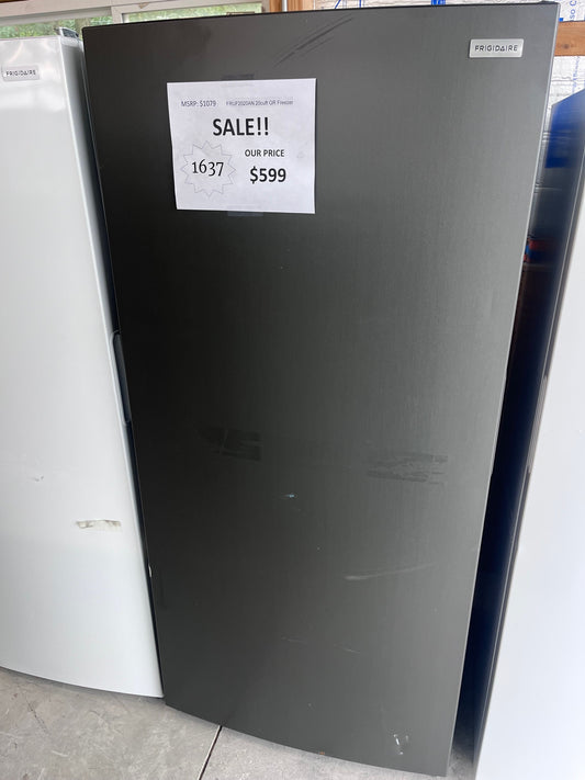 #1637- Frigidaire 32.6 in. 20 cu. ft. Frost Free Defrost, Garage Ready Upright Freezer in Carbon