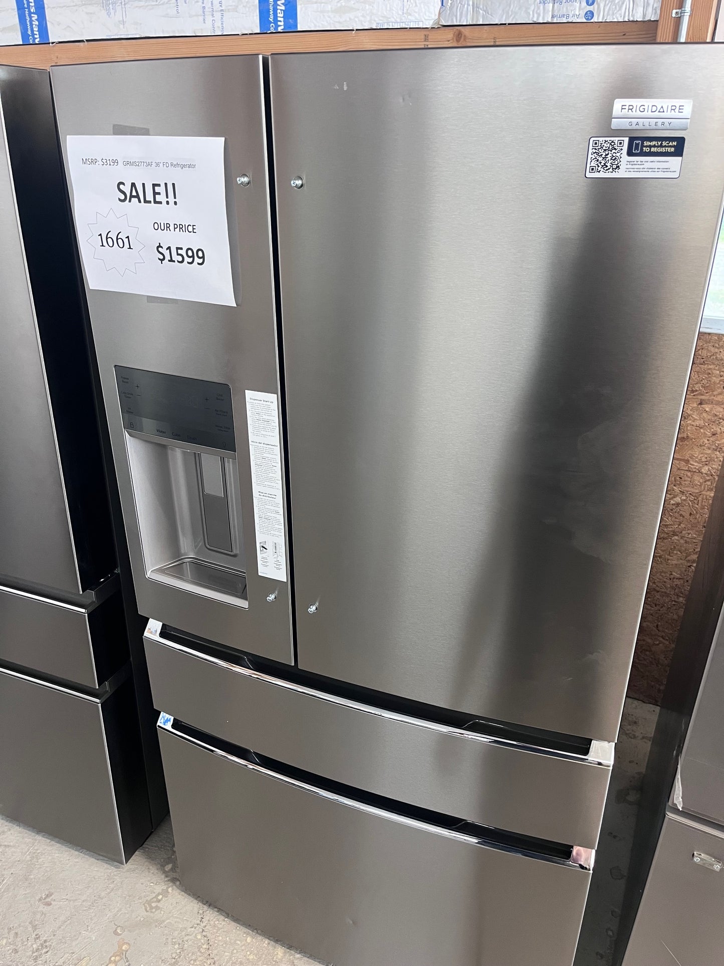 #1661- Frigidaire Gallery 36" Standard-Depth 26.3-cu ft 4 -Door French Door Refrigerator with Ice Maker with Water and Ice Dispenser ( Fingerprint Resistant Stainless Steel ) 