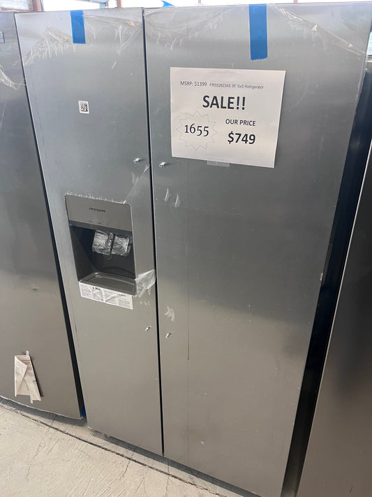 #1655- Frigidaire 36" 25.6-cu ft Side-by-Side Refrigerator with Ice Maker ,Water and Ice Dispenser ( Stainless steel )