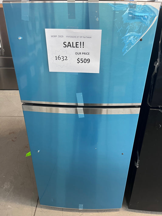 #1632- Frigidaire 30" 20-cu ft Top-Freezer Refrigerator ( Stainless steel ) Garage Ready ENERGY STAR Certified